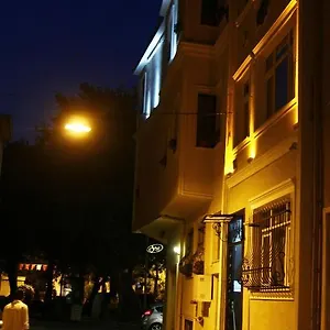 Uyar Apt , Estambul Turquía